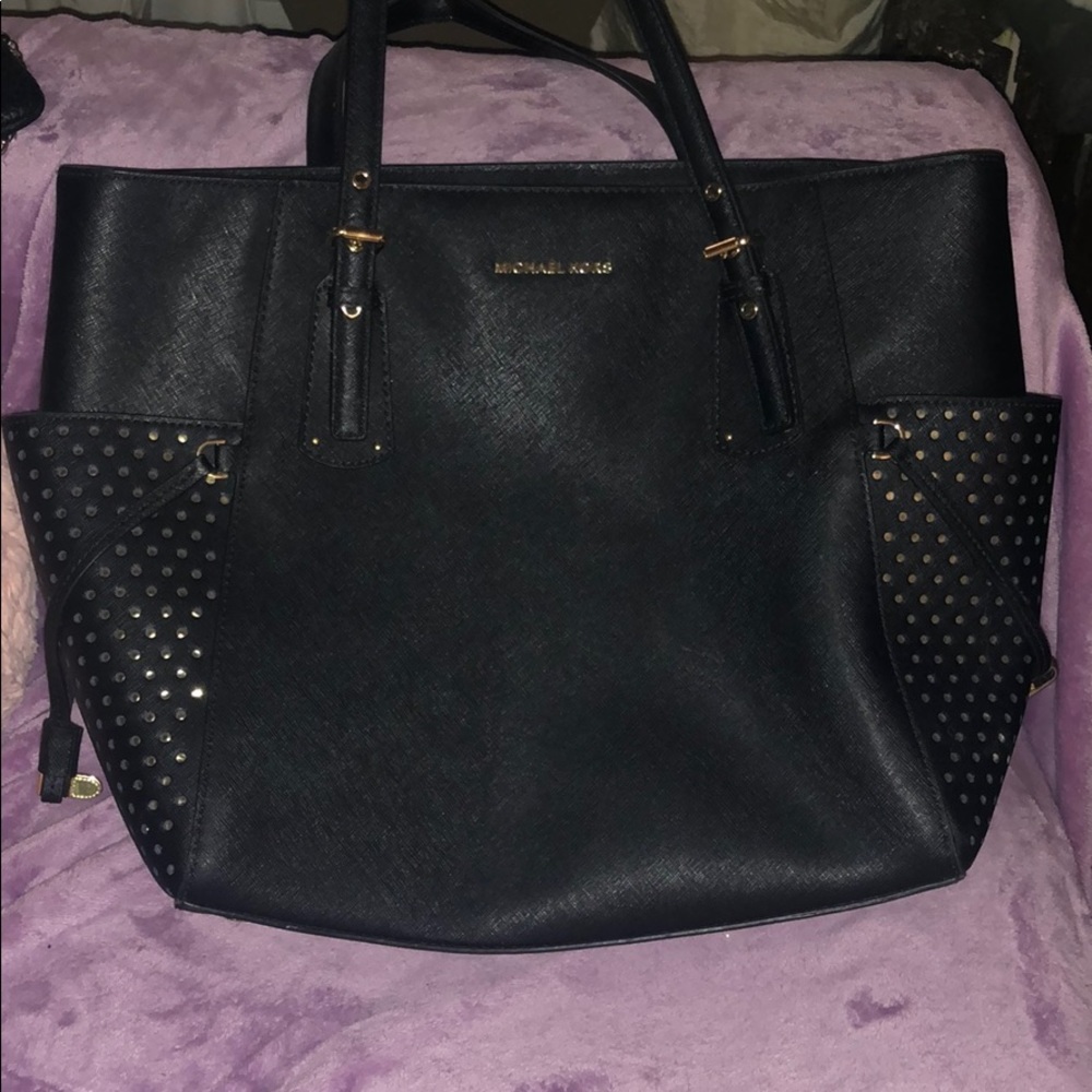 Barely used MK Black and Gold Tote Purse